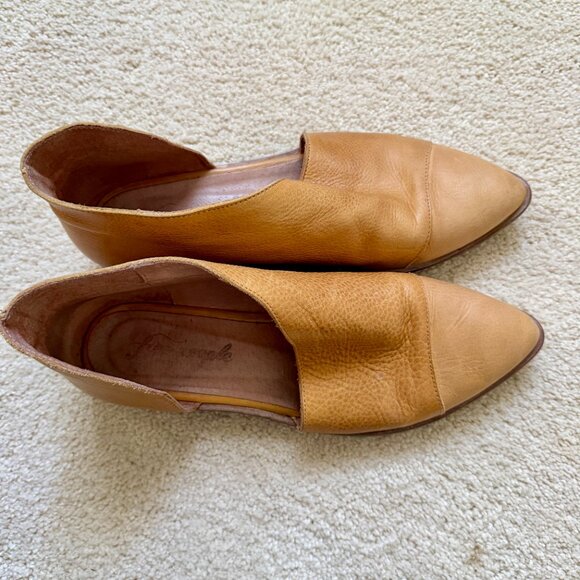 Free People Royale Flat Bootie in Camel Size 8 - Picture 4 of 8
